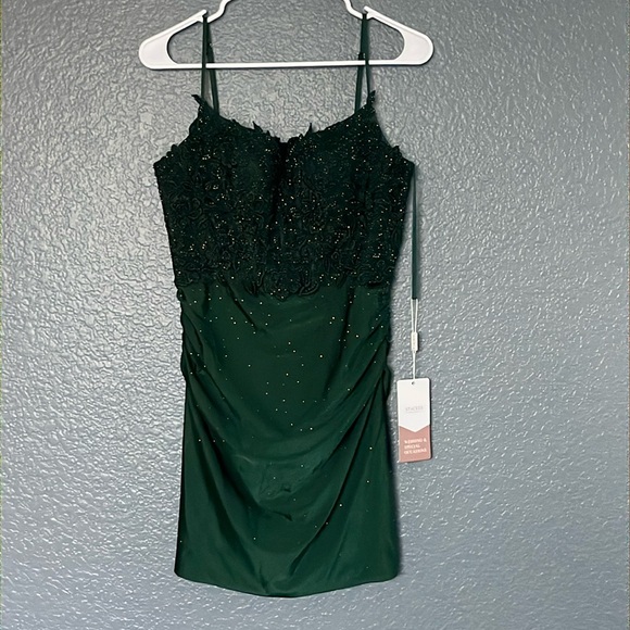 Stacees// New w/ Tag! Wedding prom winterball Dress Size 4 dark green sparkle - Picture 5 of 12